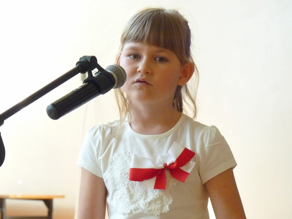 Konkurs piosenki patriotycznej w Dąbkowicach