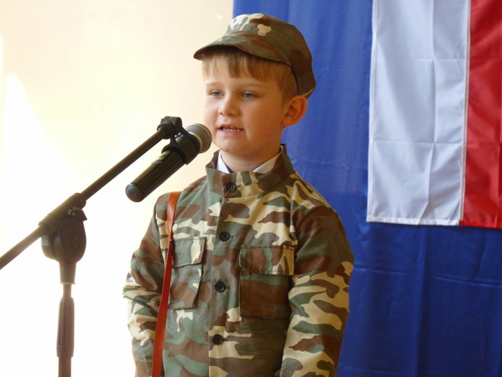 Konkurs piosenki patriotycznej w Dąbkowicach