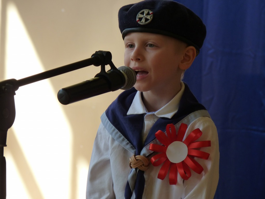 Konkurs piosenki patriotycznej w Dąbkowicach