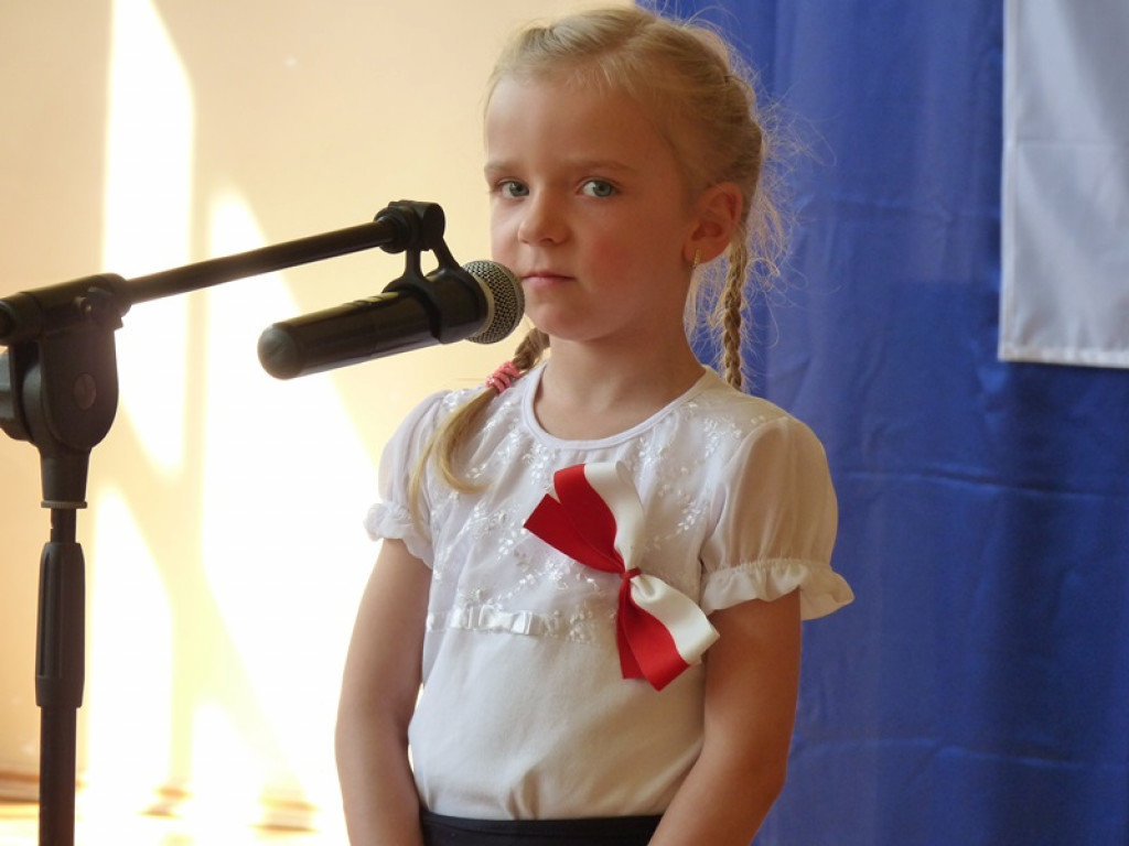 Konkurs piosenki patriotycznej w Dąbkowicach