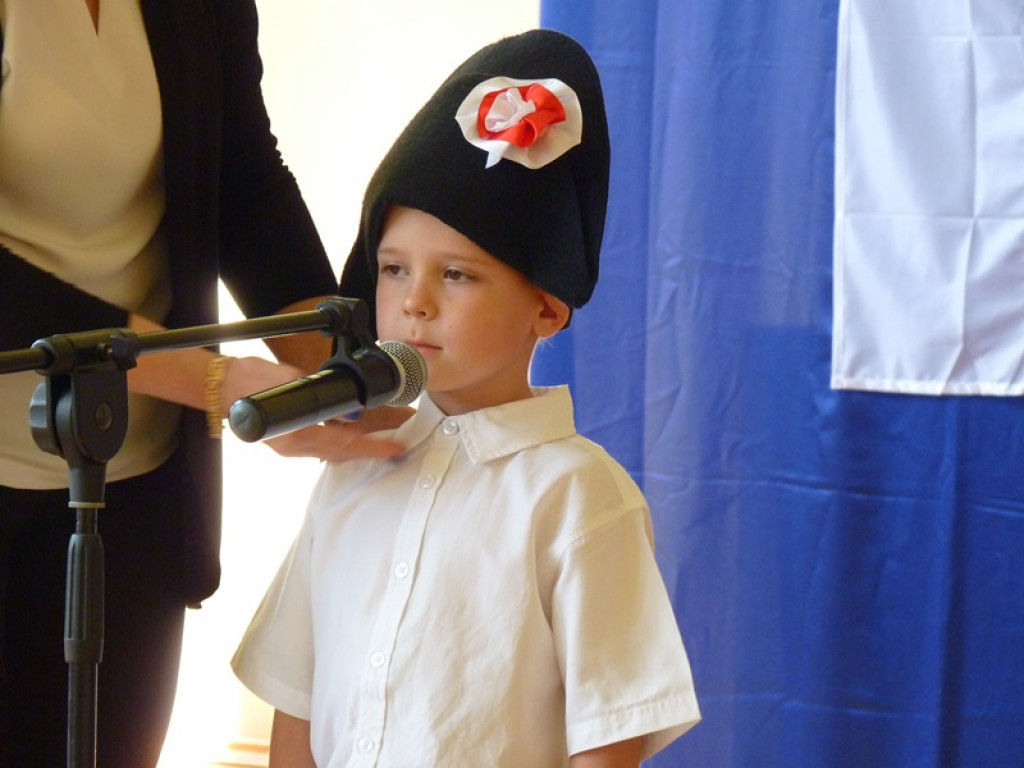 Konkurs piosenki patriotycznej w Dąbkowicach