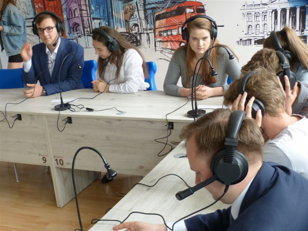 Otwarcie pracowni i konferencja w II LO