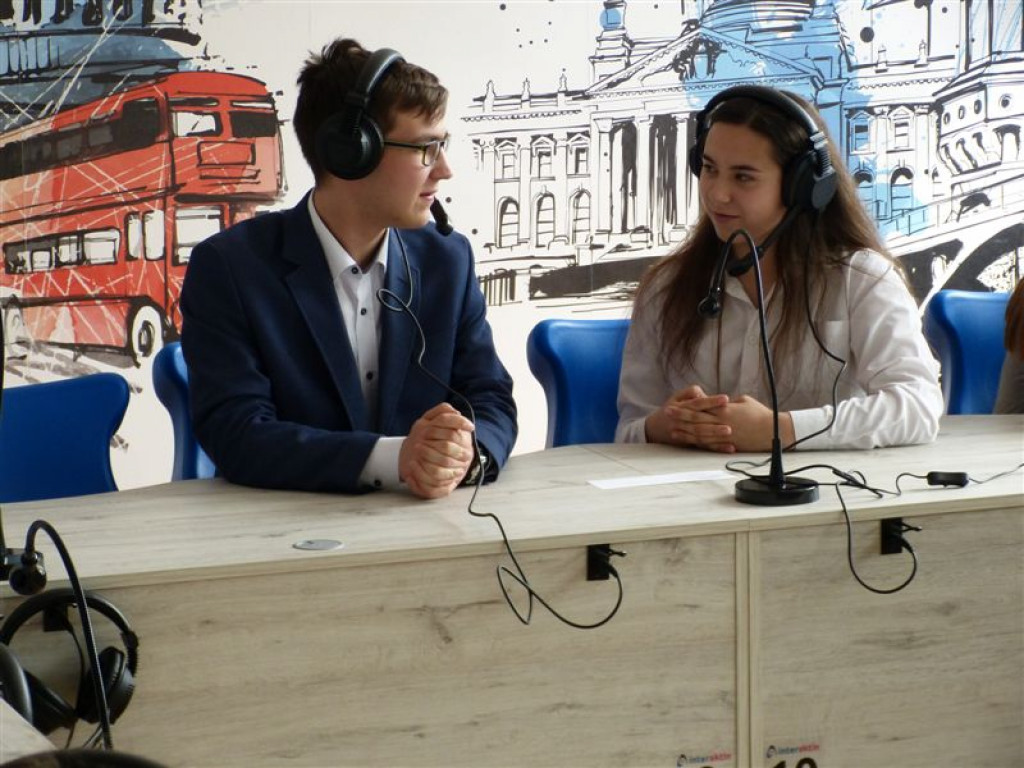 Otwarcie pracowni i konferencja w II LO