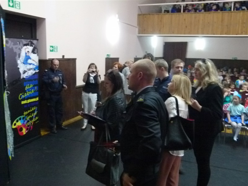 Bezpieczne Ekodzieciaki śpiewały w MOK