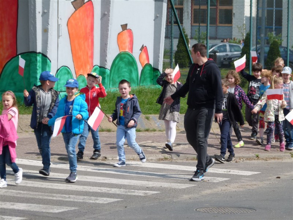 Maszerowali z okazji majowych świąt