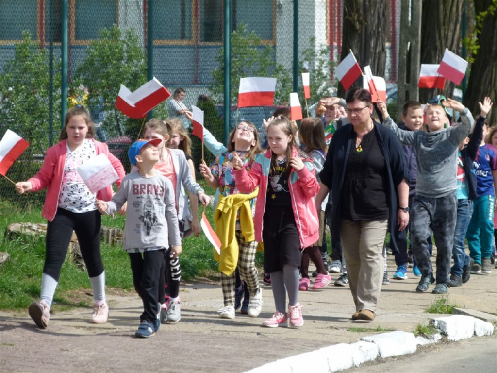 Maszerowali z okazji majowych świąt