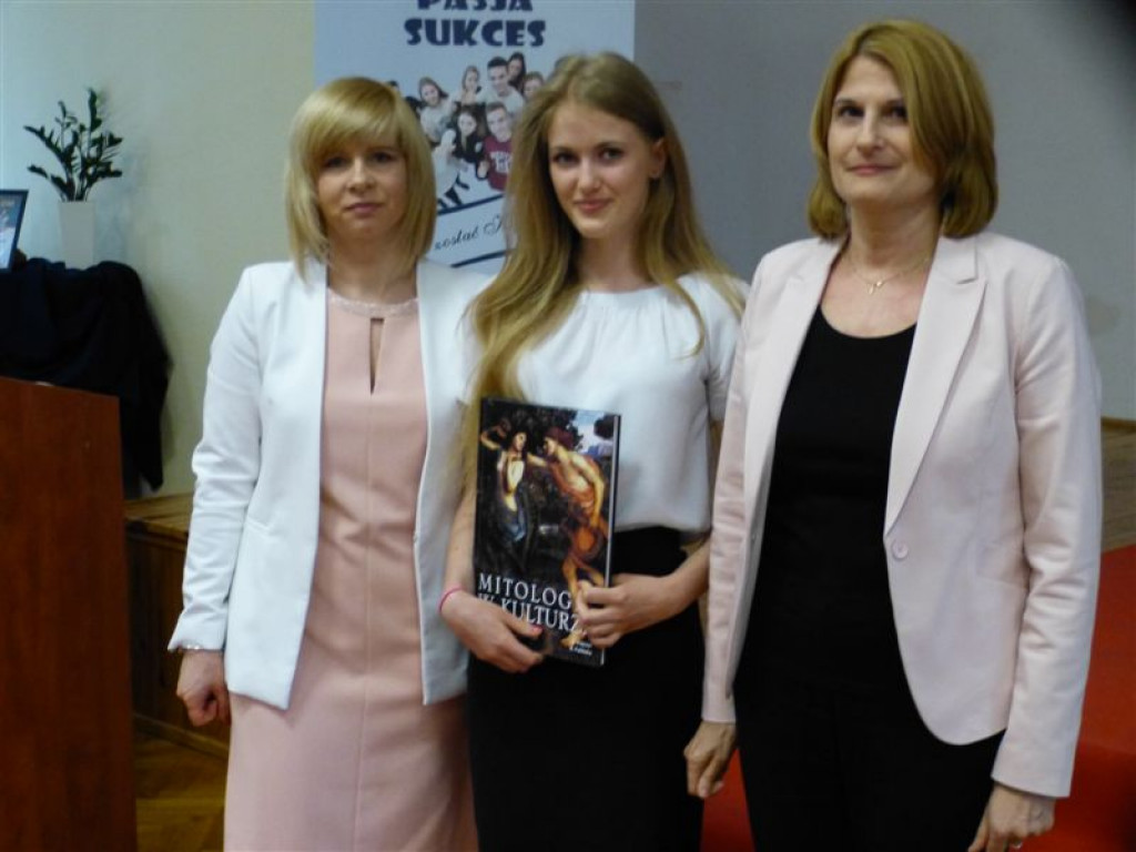 II LO pożegnało trzecioklasistów