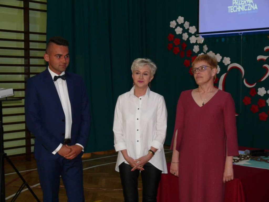 Na Blichu rozdano świadectwa, wręczono nagrody