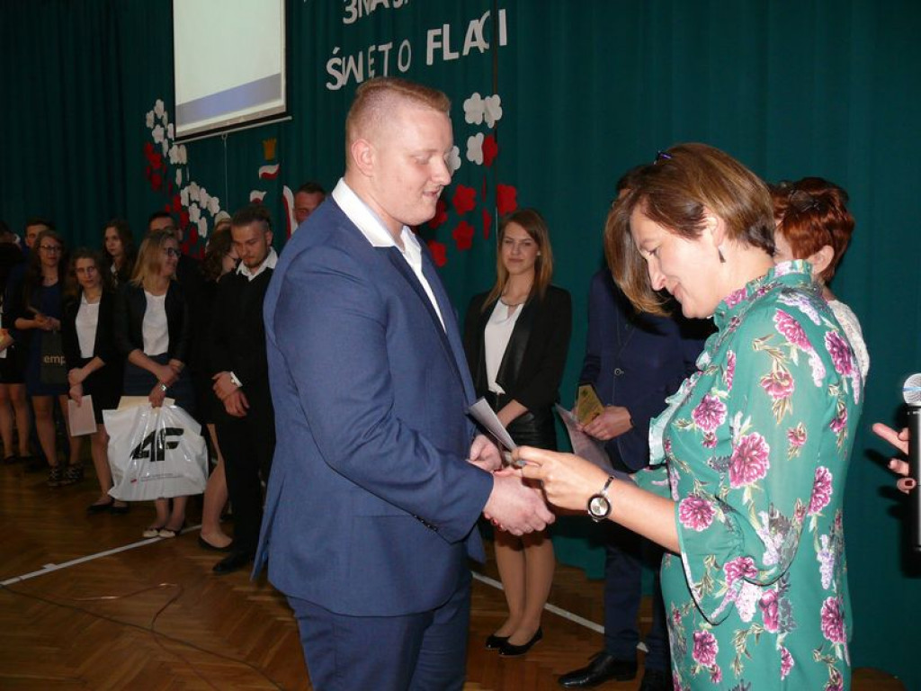 Na Blichu rozdano świadectwa, wręczono nagrody