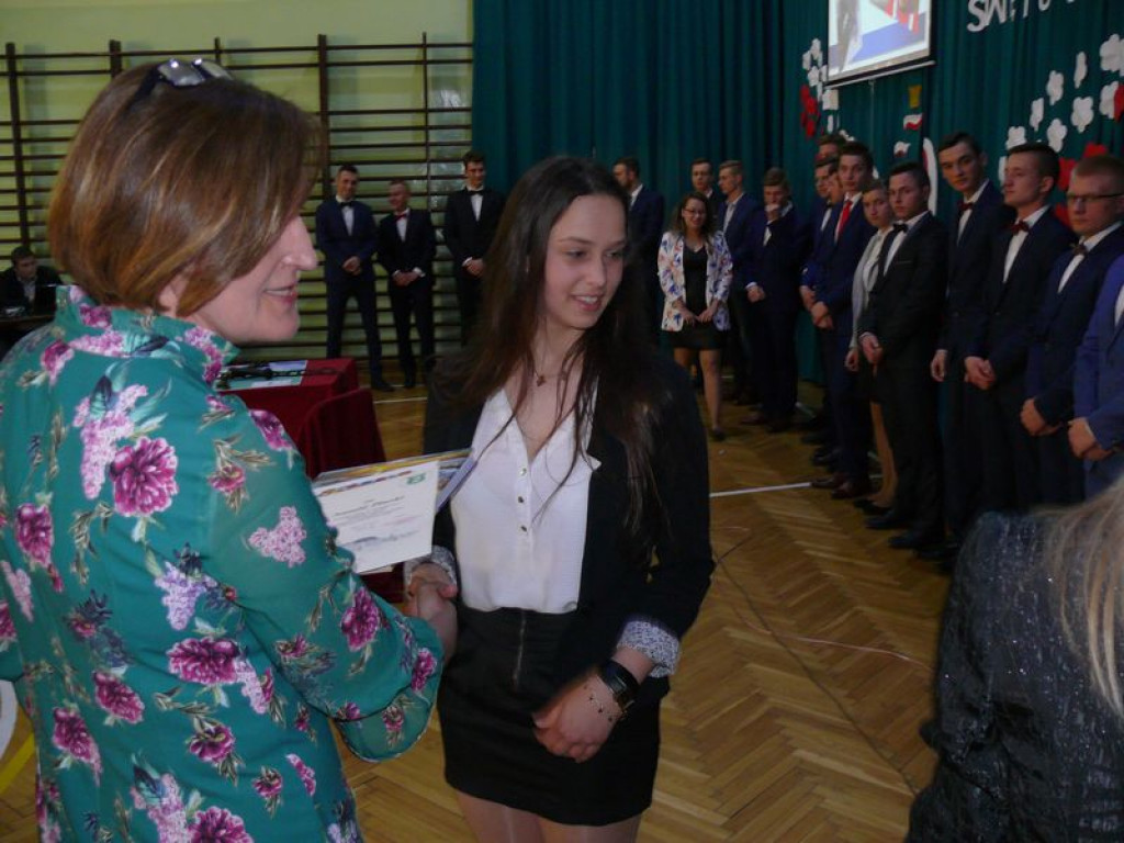 Na Blichu rozdano świadectwa, wręczono nagrody