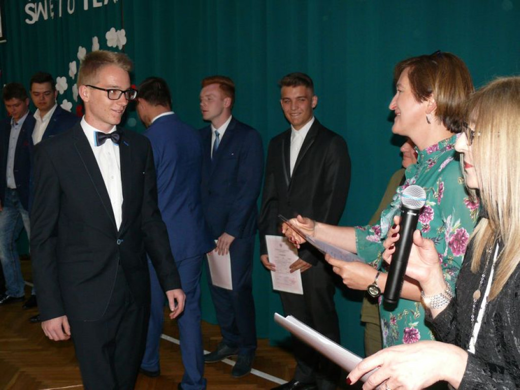 Na Blichu rozdano świadectwa, wręczono nagrody