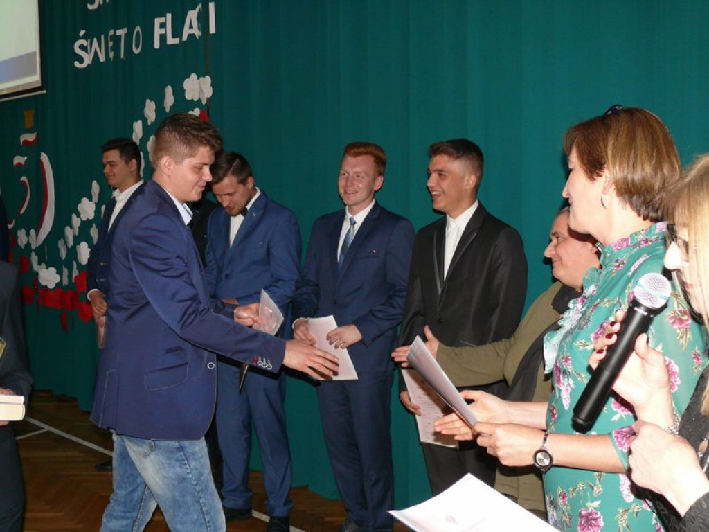 Na Blichu rozdano świadectwa, wręczono nagrody