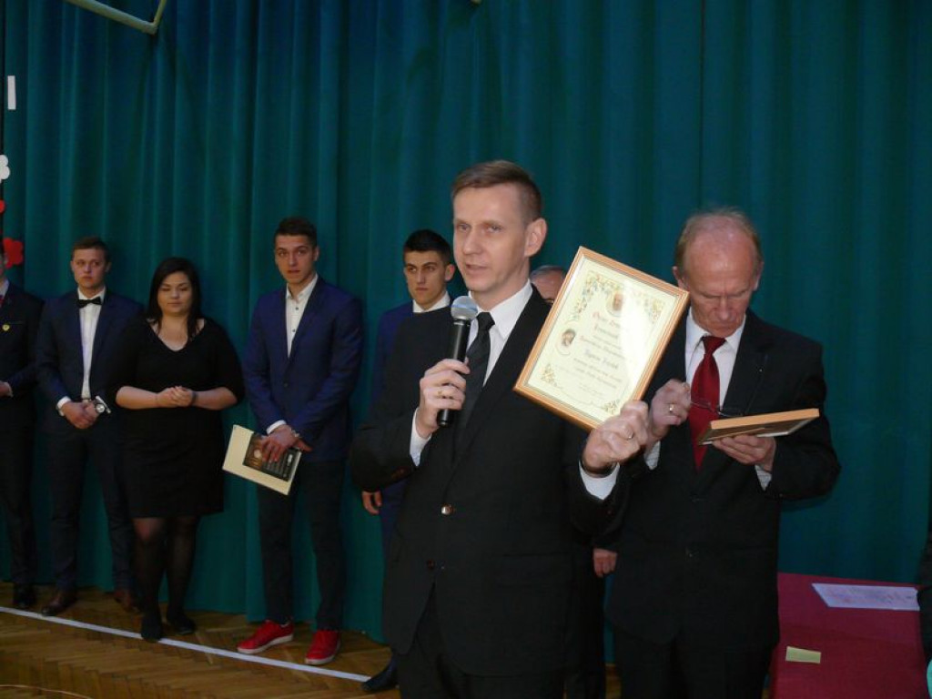 Na Blichu rozdano świadectwa, wręczono nagrody