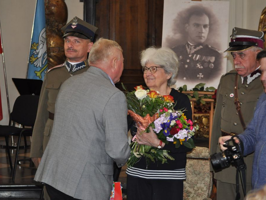 Córka Stanisława Rotstada odebrała przyznany ojcu tytuł Honorowego Obywatela