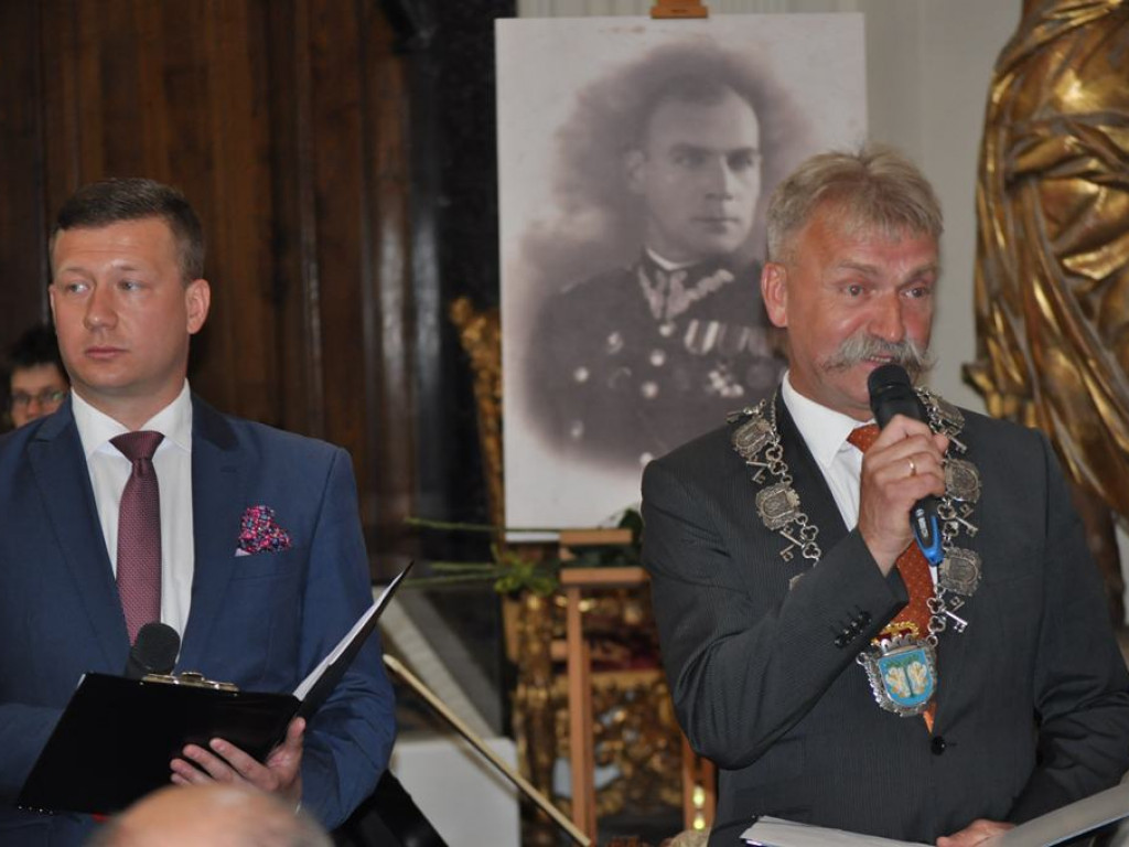 Córka Stanisława Rotstada odebrała przyznany ojcu tytuł Honorowego Obywatela