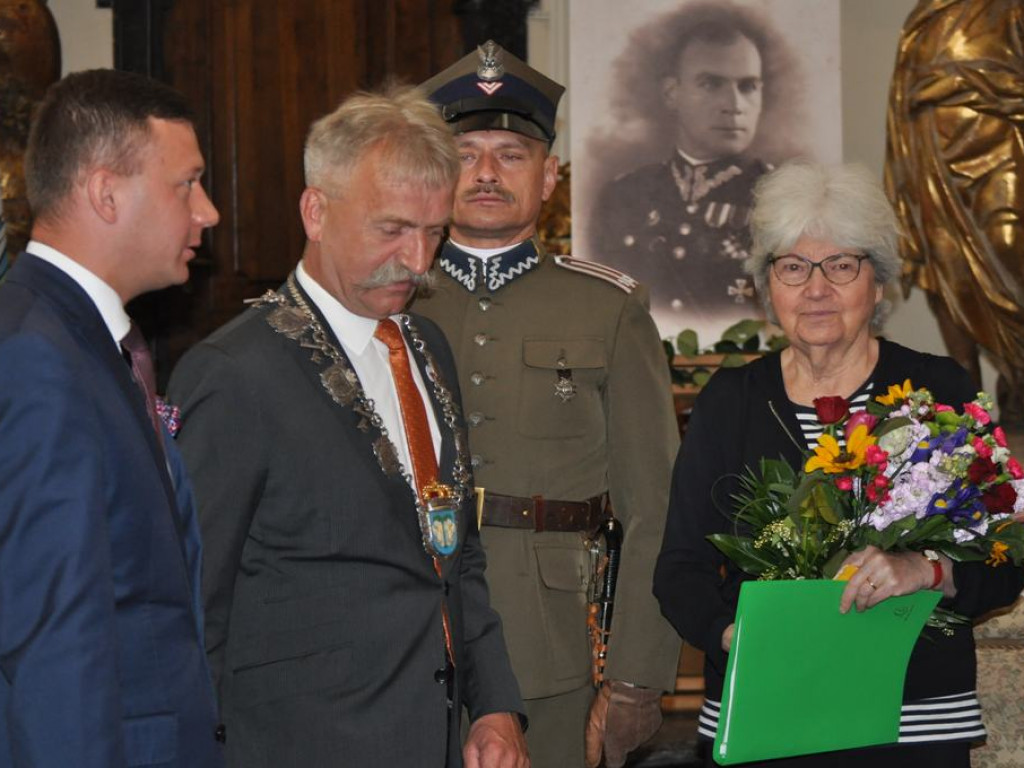 Córka Stanisława Rotstada odebrała przyznany ojcu tytuł Honorowego Obywatela