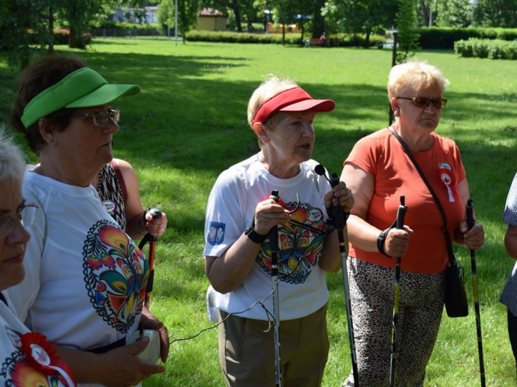 Niepodległościowy Nordic Walking z Uniwersytetem III Wieku