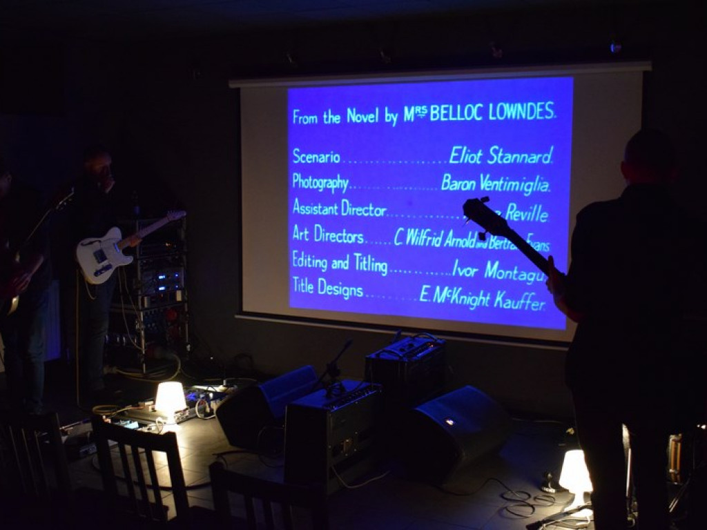 Koncert i seans filmowy w jednym - Washing Machine w Hop Kulturze