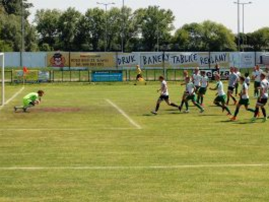 Siedem goli w Łowiczu, a Pelikan bez punktów
