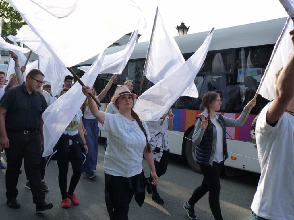 Łowicka Jaskółka w drodze na Jasną Górę