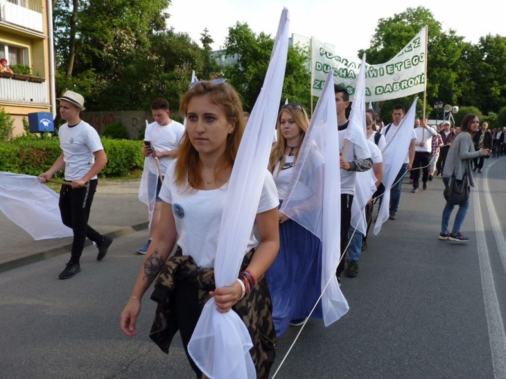 Łowicka Jaskółka w drodze na Jasną Górę