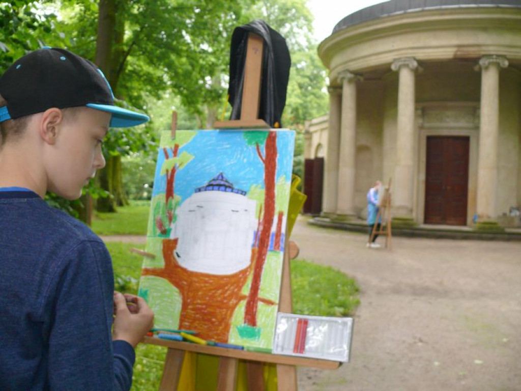 Plener w arkadyjskim parku