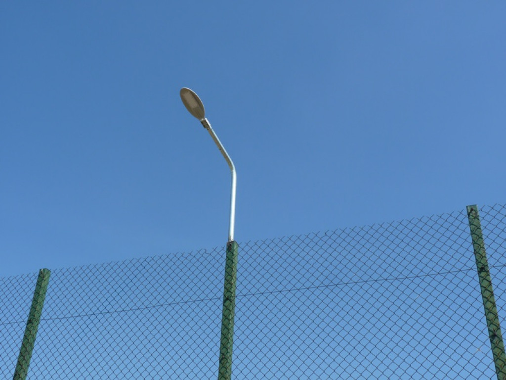 Zarząd osiedla zakupił lampy na plac zabaw na Górkach