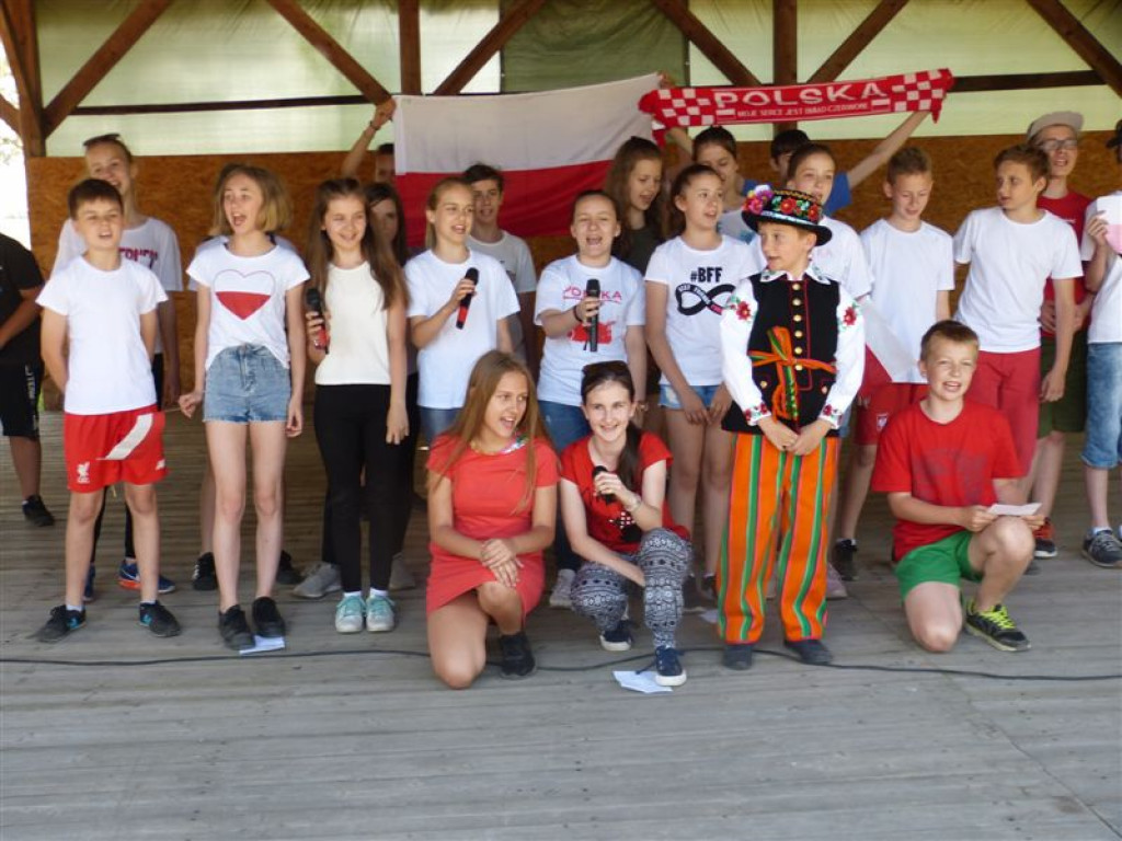 Szkoły pijarskie świętują w skansenie