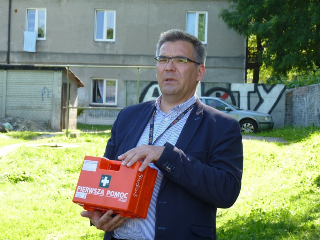 Seniorzy i młodzież już w drodze do Walewic