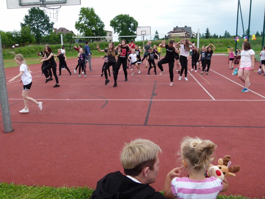 Piknik rodzinny w SP1 w Głownie