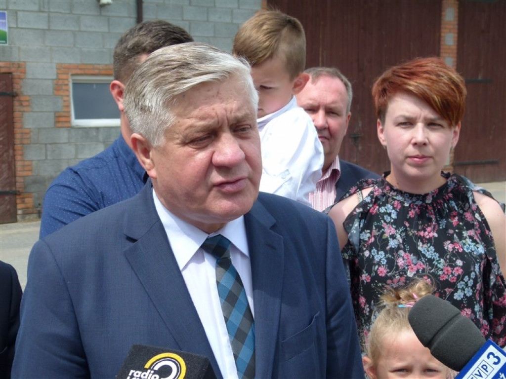 Minister rolnictwa spotkał się z rolnikami w Popowie Głowieńskim