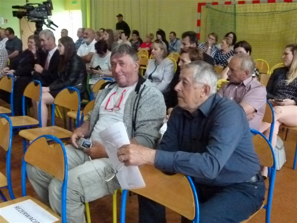 Minister rolnictwa spotkał się z rolnikami w Popowie Głowieńskim