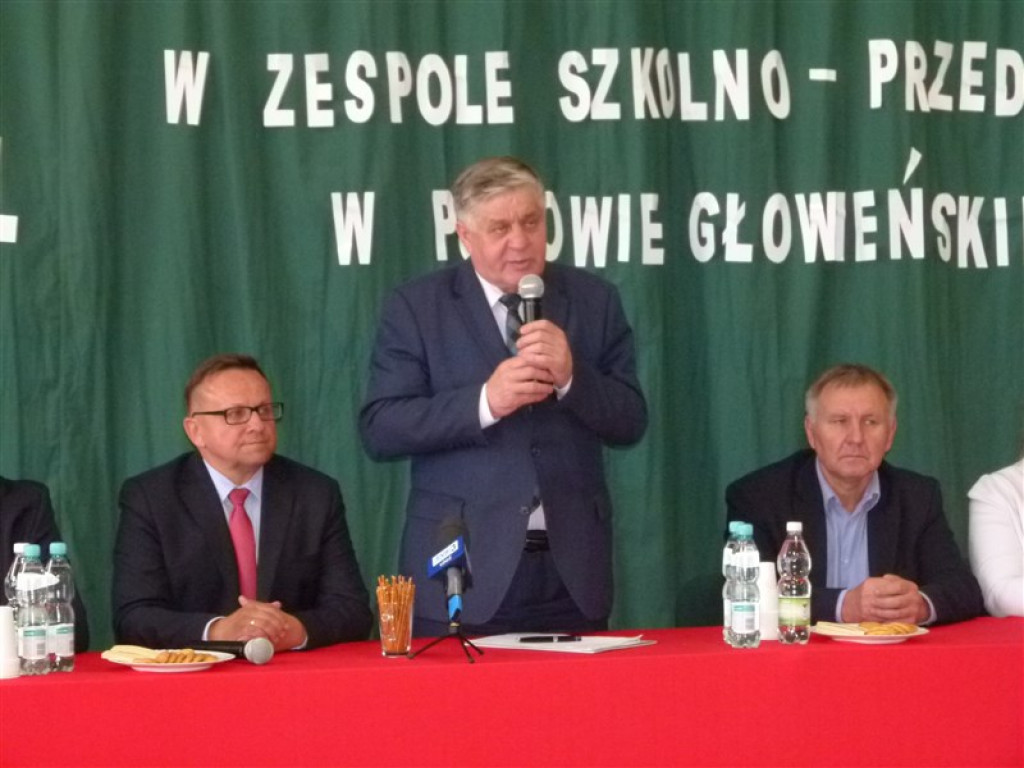 Minister rolnictwa spotkał się z rolnikami w Popowie Głowieńskim