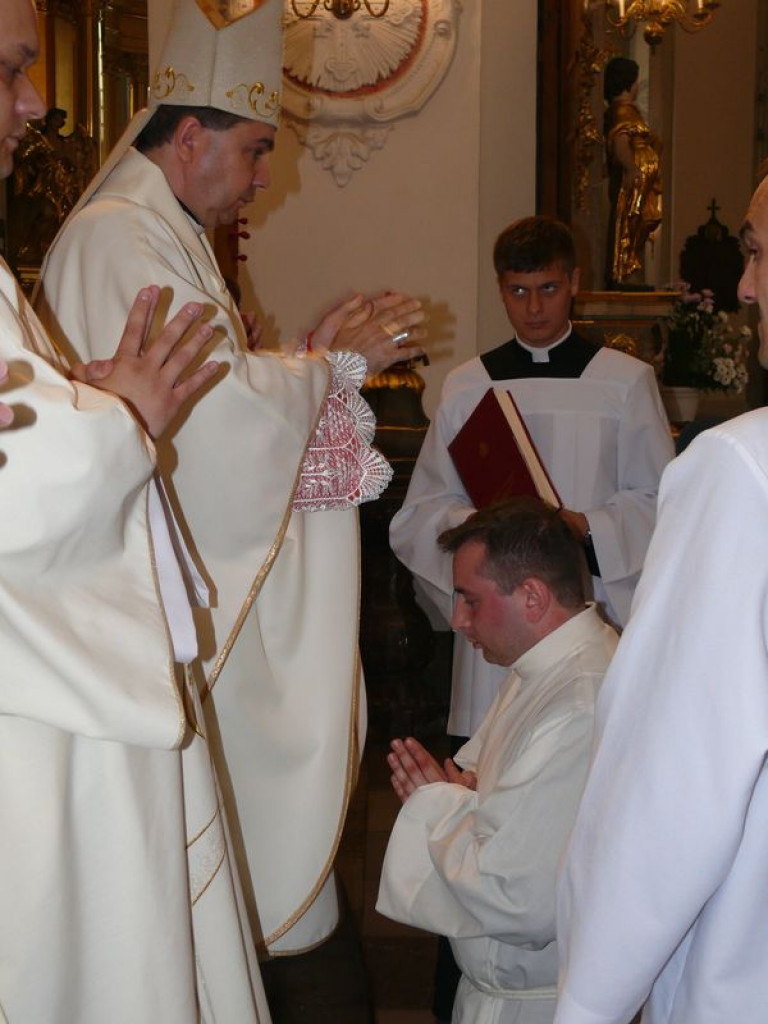 Biskup Osial wyświęcił diakona