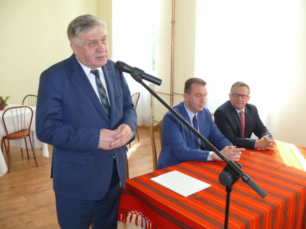 Z niemieckimi ziemniakami do ministra PiS