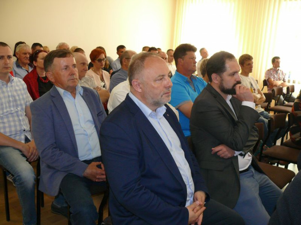 Z niemieckimi ziemniakami do ministra PiS