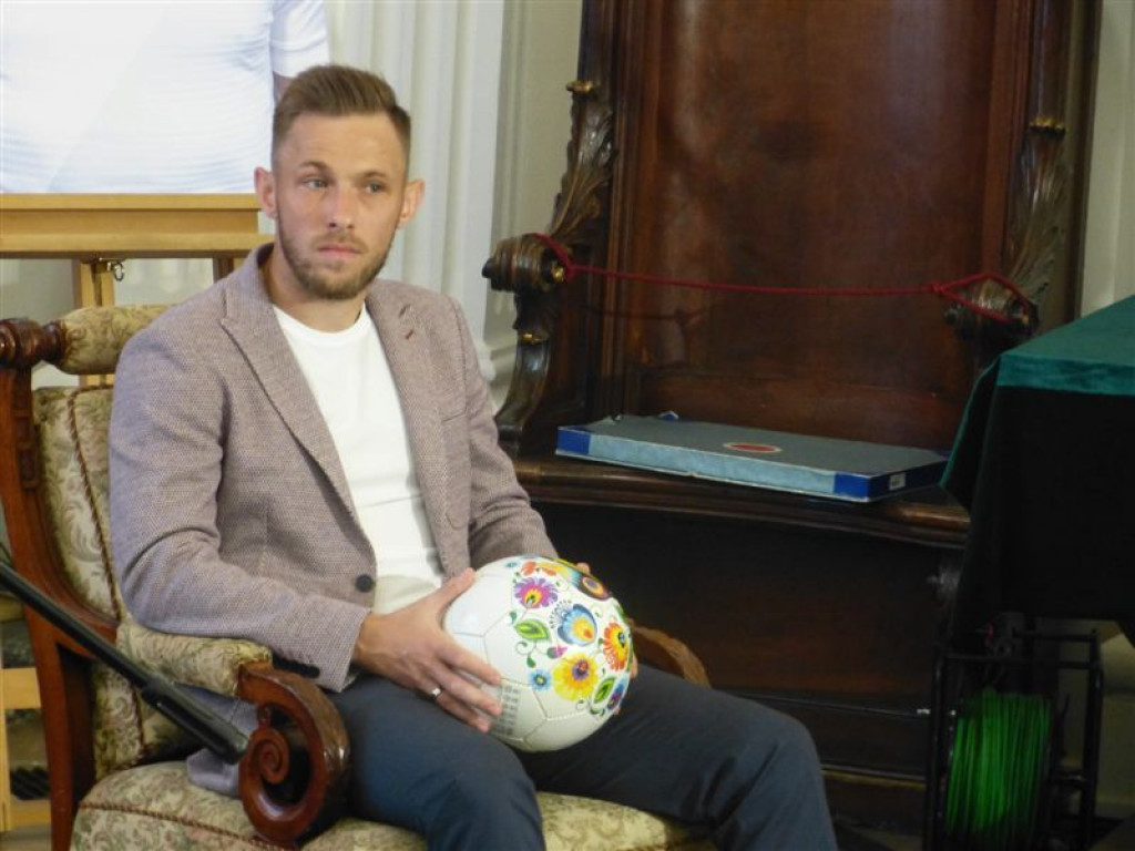 Maciej Rybus odebrał tytuł Honorowego Obywatela Łowicza