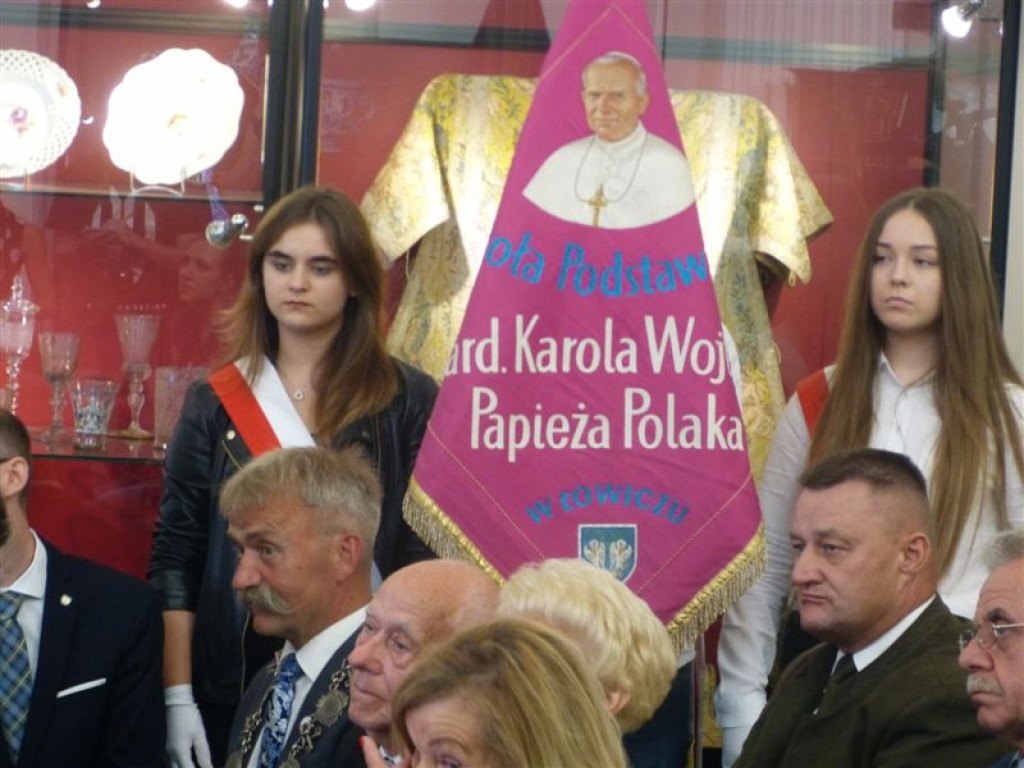 Maciej Rybus odebrał tytuł Honorowego Obywatela Łowicza