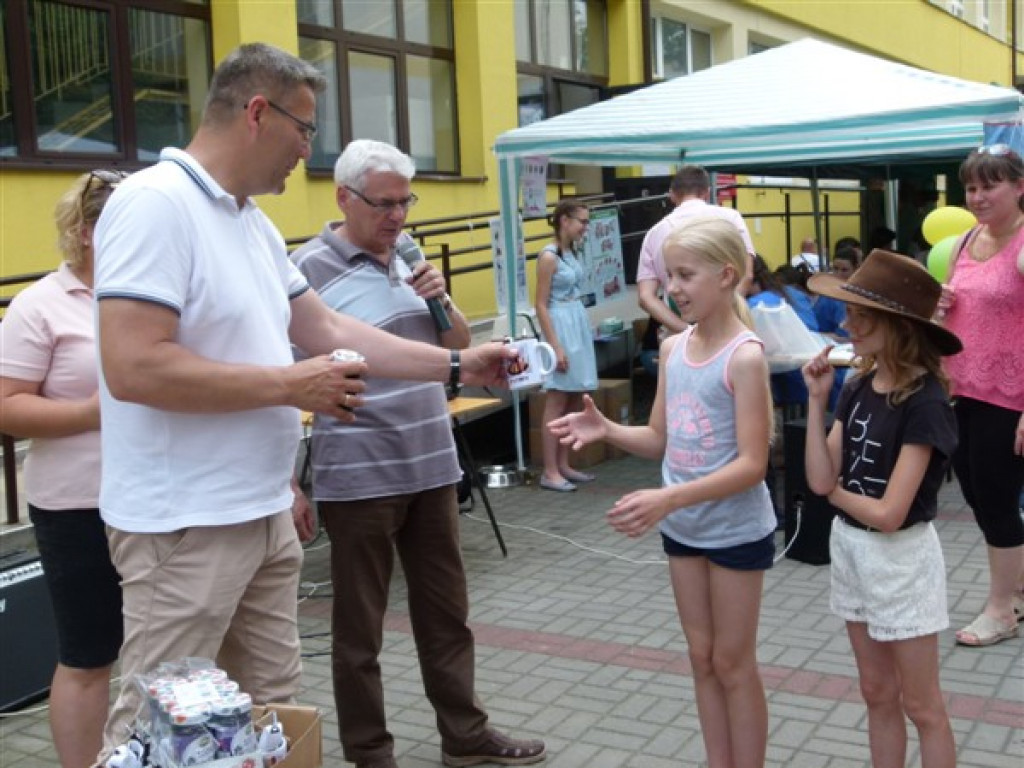 Dzień Dziecka i Dzień Otwarty Szkoły przy Ułańskiej 2