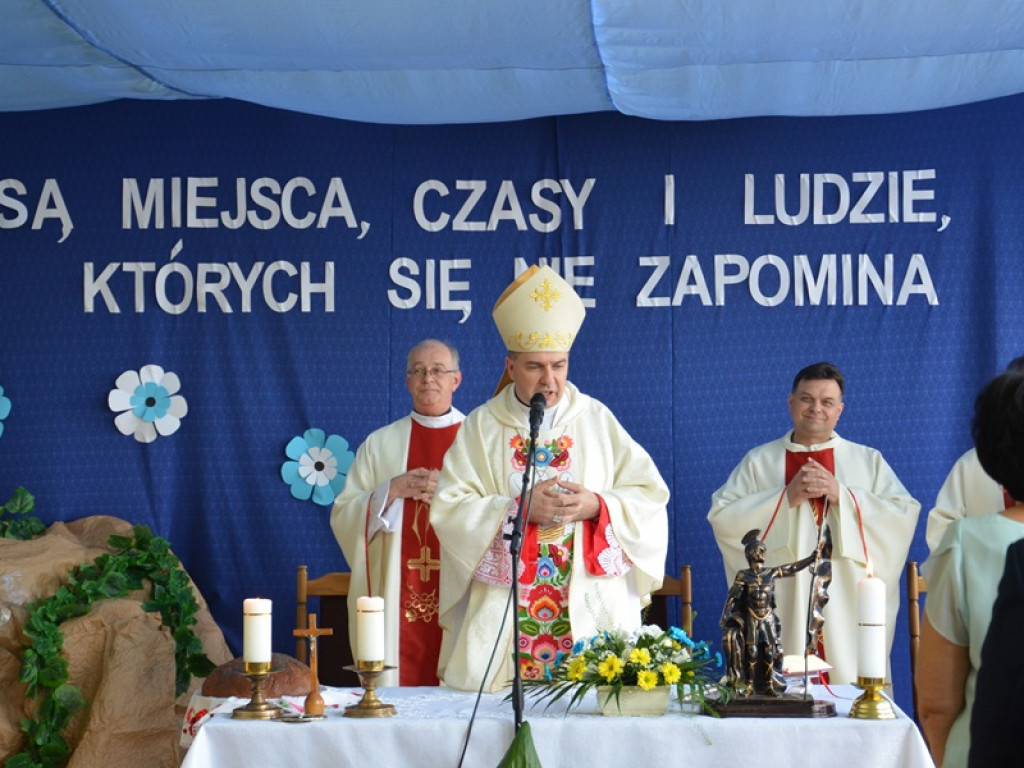 100-lecie szkoły i straży w Zielkowicach
