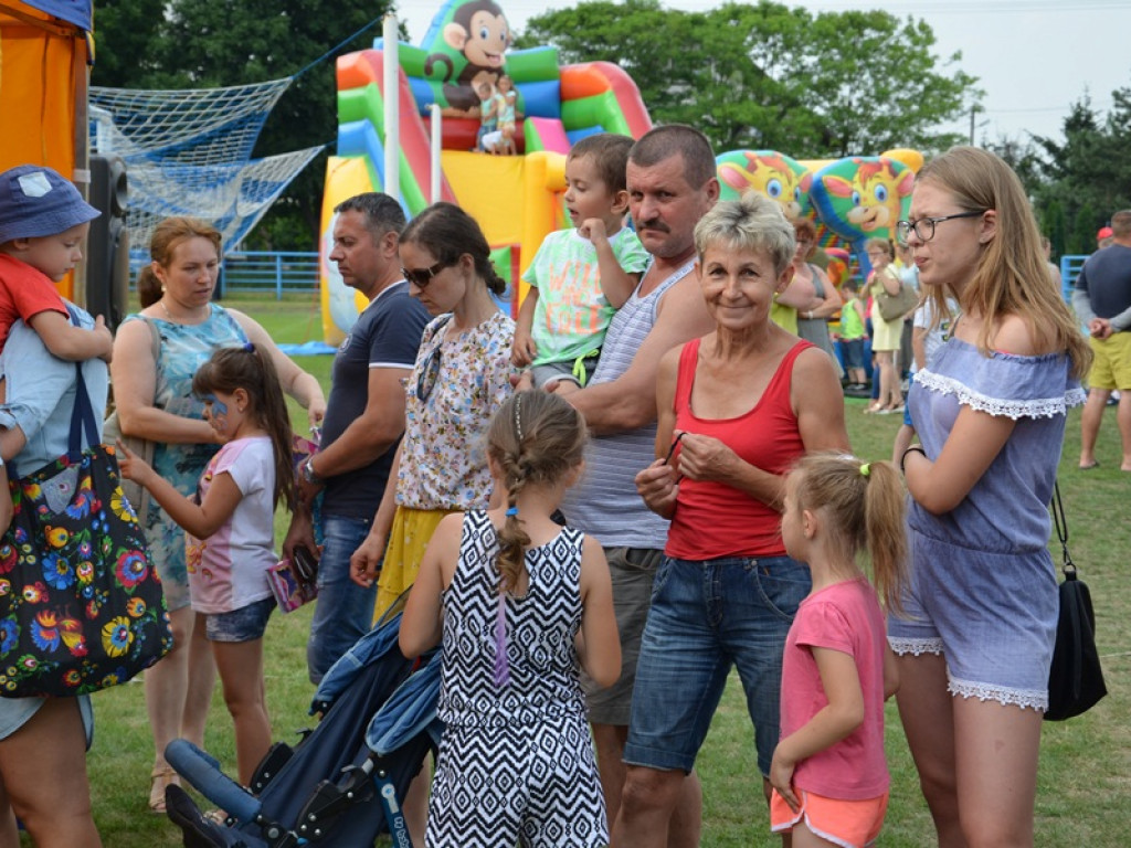 Gminny Dzień Dziecka w Łyszkowicach