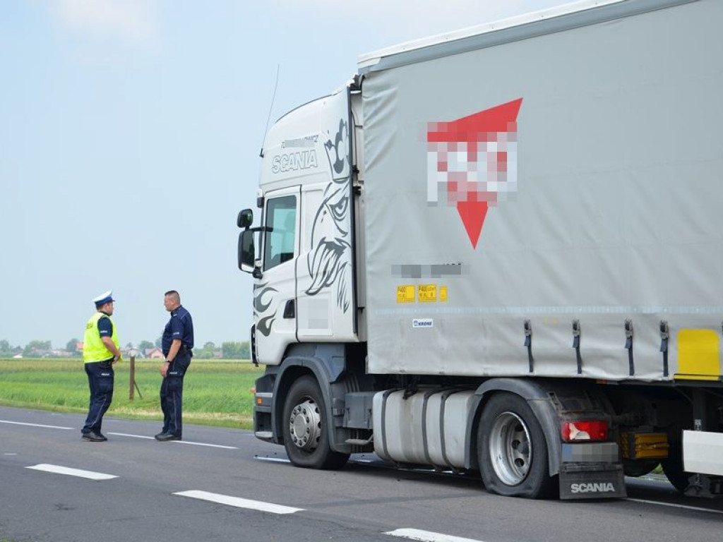 Policyjna obława za TIR-em. Padły strzały!