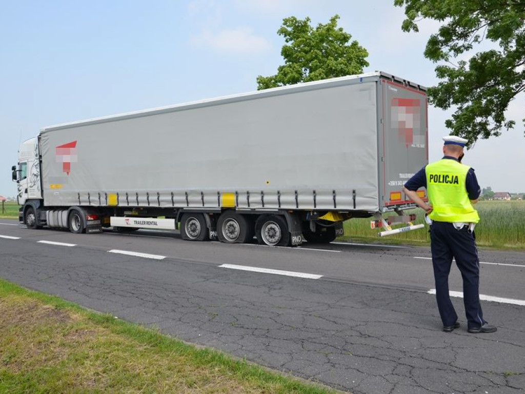 Policyjna obława za TIR-em. Padły strzały!