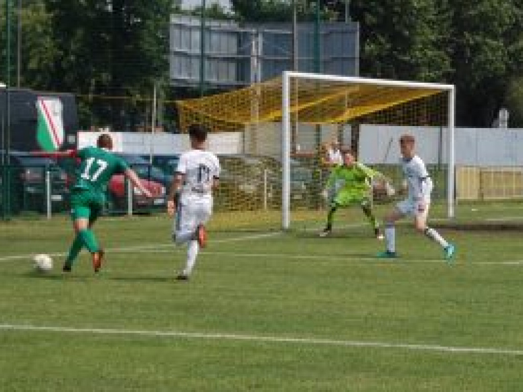 Sukces! Łowicki Pelikan pokonał Legię II