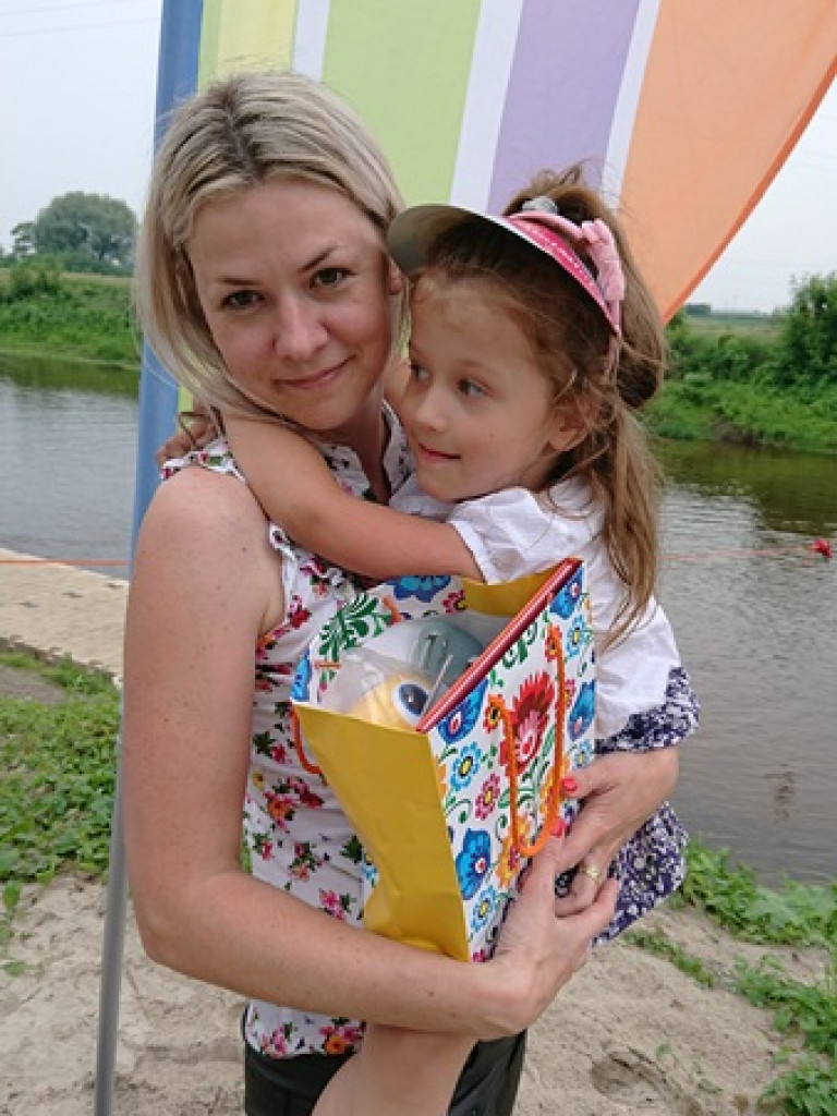 Udany Dzień Dziecka w Kajaku na plaży nad Bzurą
