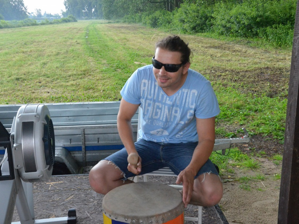 Udany Dzień Dziecka w Kajaku na plaży nad Bzurą