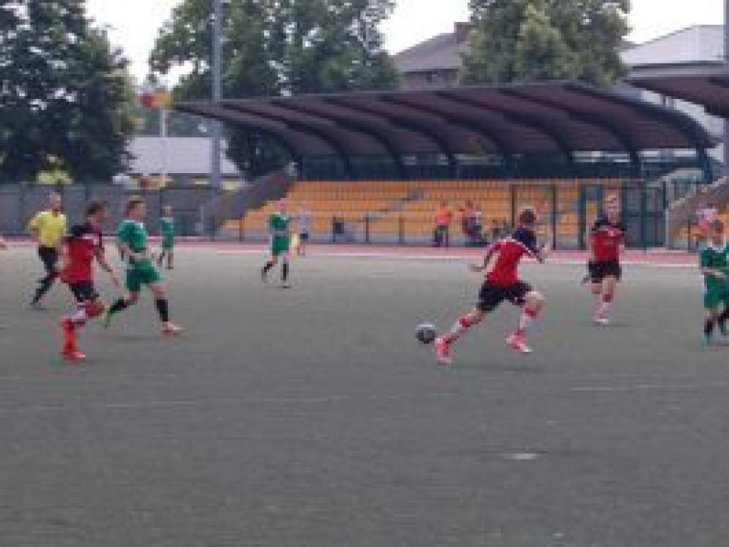 Zwycięski finał walki Pelikana-2004 z Różą Kutno