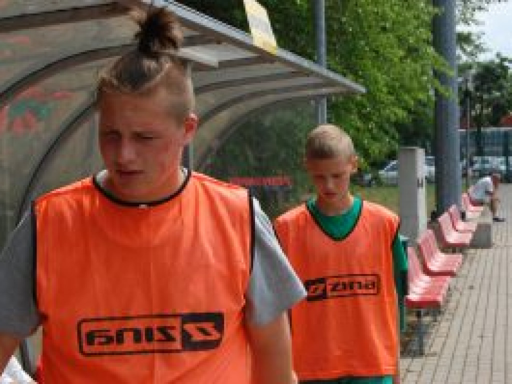 Zwycięski finał walki Pelikana-2004 z Różą Kutno