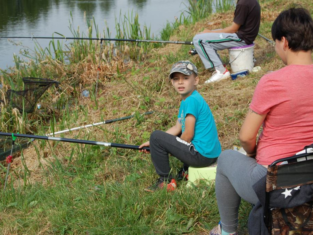 Udany wędkarski Dzień Dziecka nad zalewem