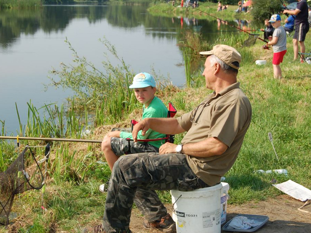 Udany wędkarski Dzień Dziecka nad zalewem